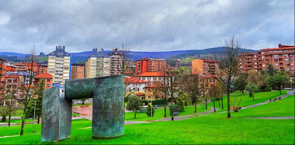 La aparición de un obús en Galdakao obliga a cortar el tráfico y desalojar una empresa