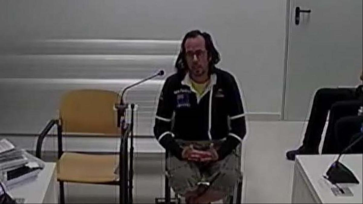 La Audiencia ordena investigar a 11 guardias civiles denunciados por torturas por un CDR