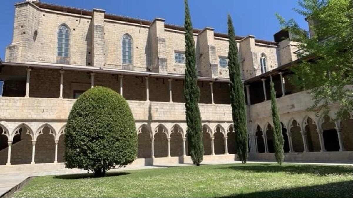 La Universitat de Girona se plantea impartir un grado de Farmacia