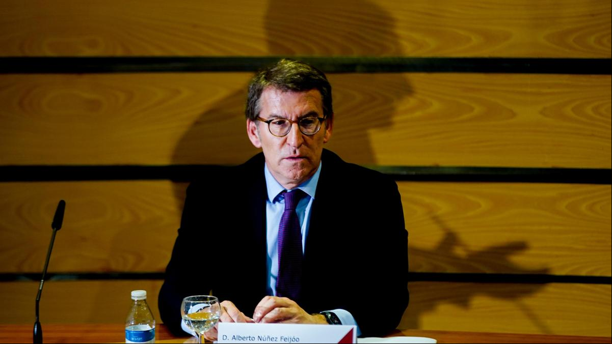 El efecto Feijóo no se detiene: el CIS sitúa al PP a menos de dos puntos del PSOE