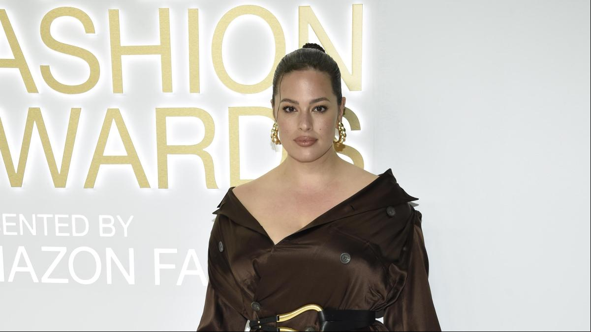La aclamada respuesta de Ashley Graham tras su polémica entrevista a Hugh Grant