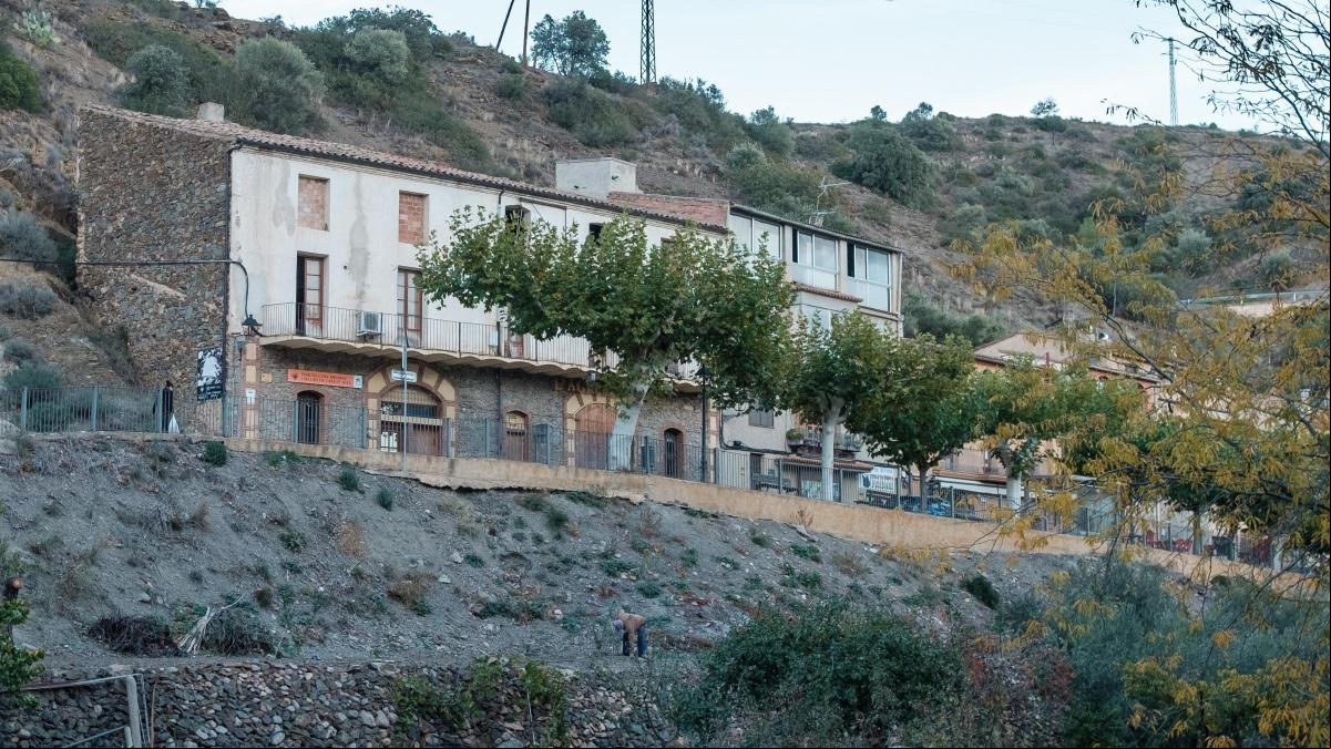 Tres cooperativas del Priorat plantean construir pisos en edificios de su propiedad en desuso