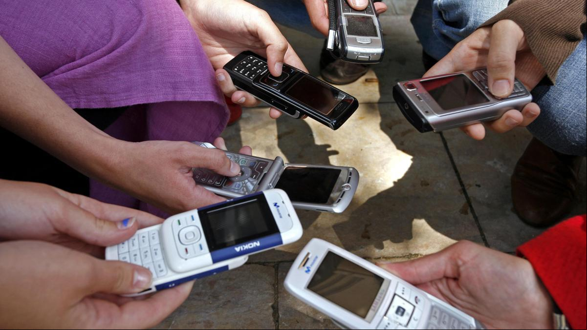 ¿Vuelven los teléfonos ‘tontos’?