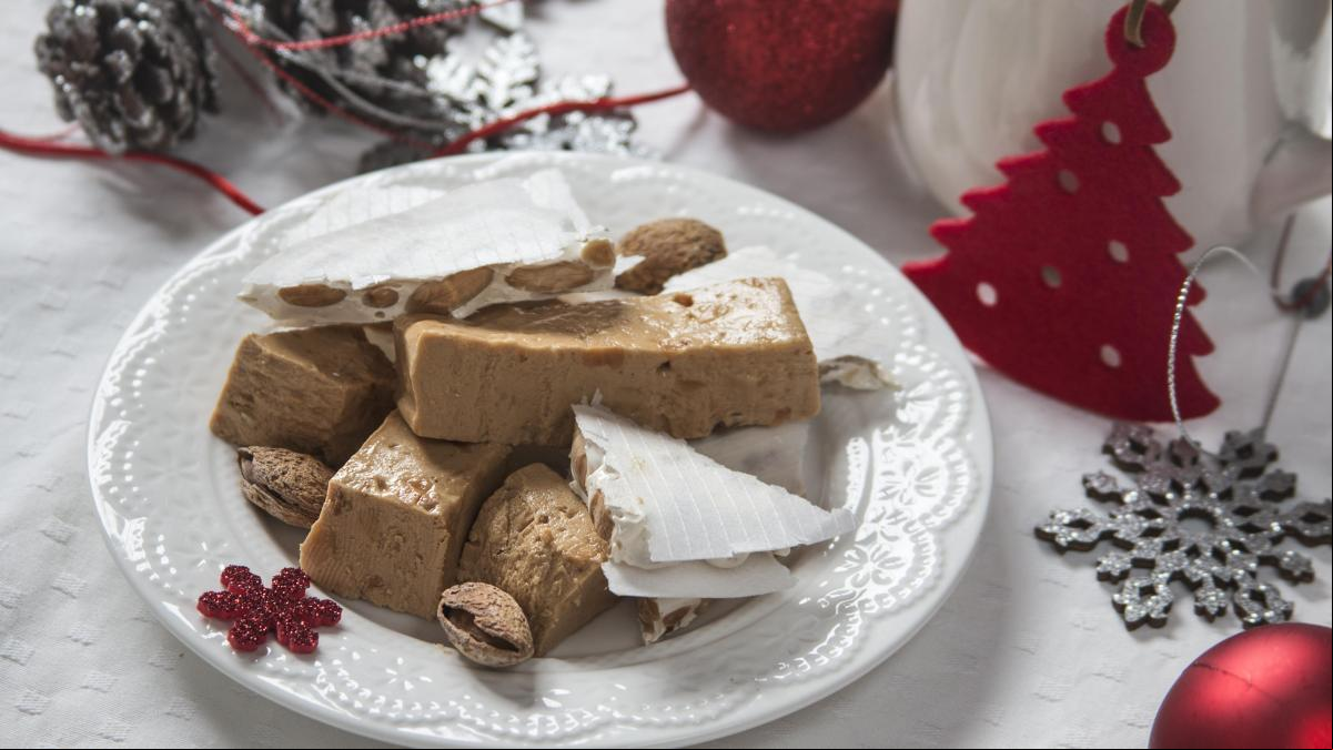 Juguetes, uva y turrón de Alicante para la Navidad de los afectados por la DANA Juguetes, uva y turrón de Alicante para la Navidad de los afectados por la DANA
