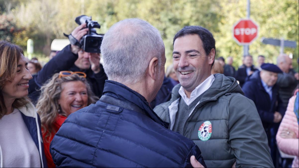El PNV busca cerrar filas en torno al relevo: “Era un alumno excelente”, dice Urkullu sobre Pradales