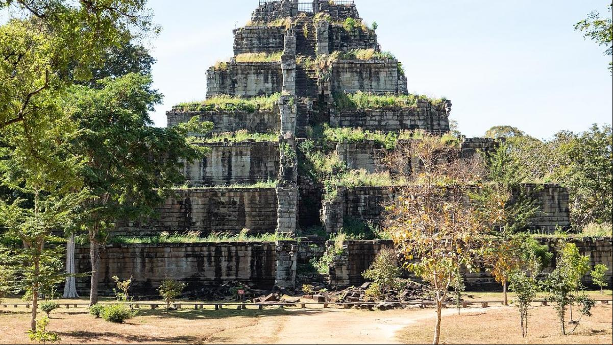 Koh Ker, la fastuosa capital jemer que solo sirvió veinte años