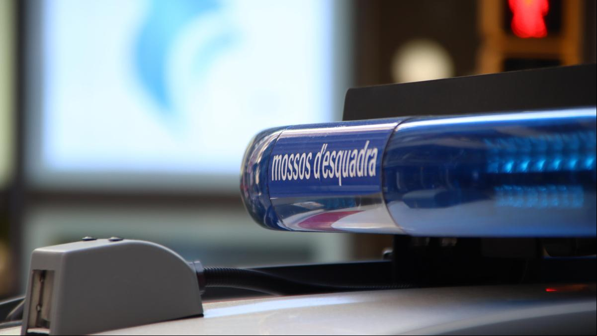 Detenido un hombre armado que se atrincheró con un bebé en un piso de Terrassa