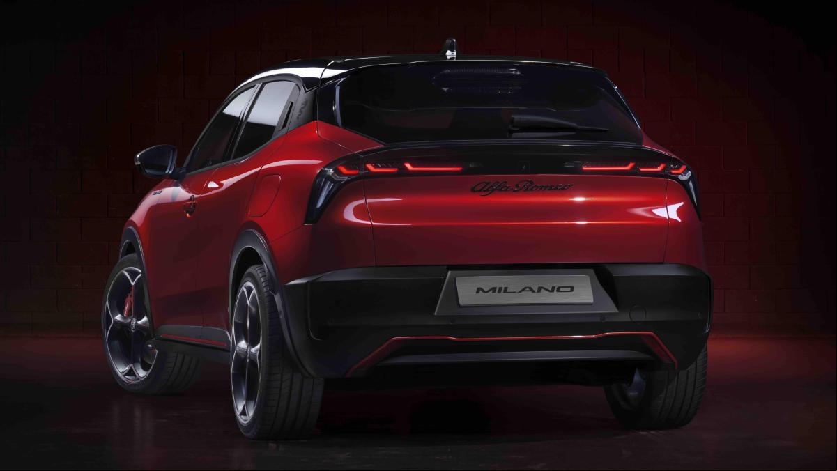 ¿Por qué Alfa Romeo se ha visto obligada a cambiar el nombre del Milano días después de presentarlo?