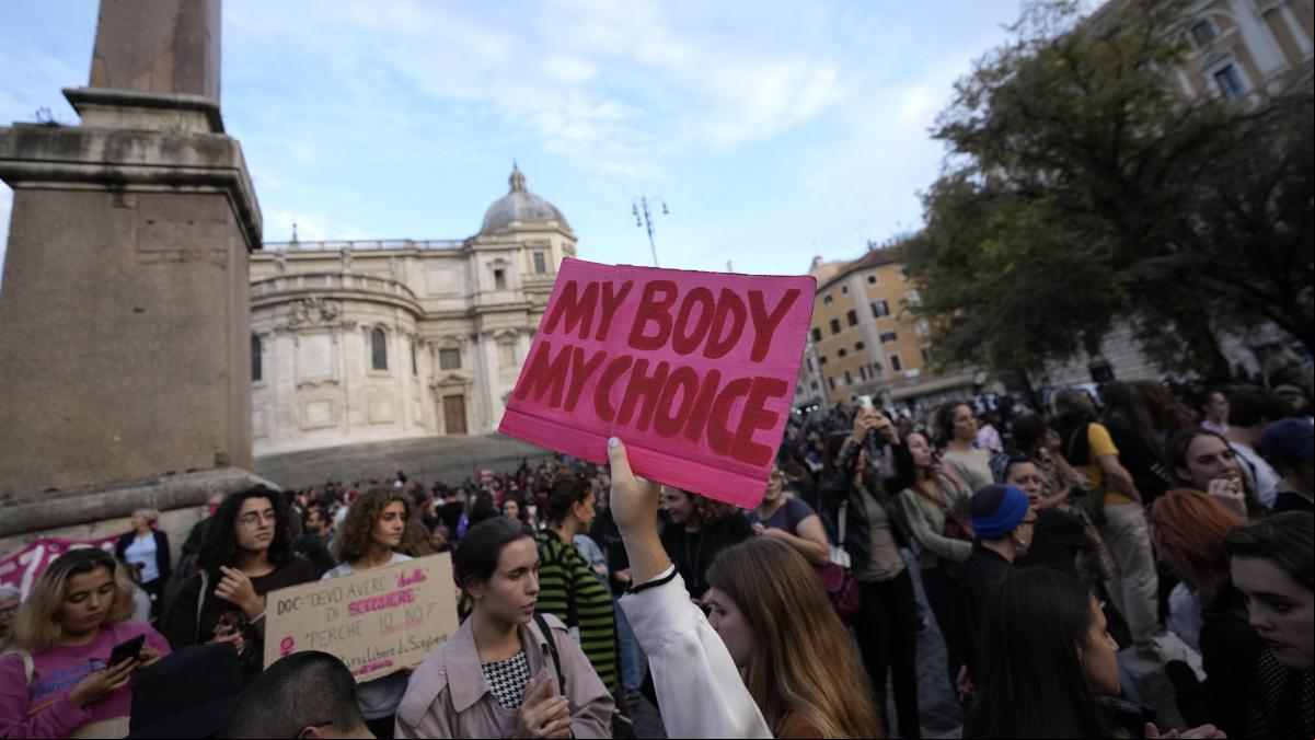 “My voice, my choice”: en busca del millón de firmas para blindar el aborto en la UE