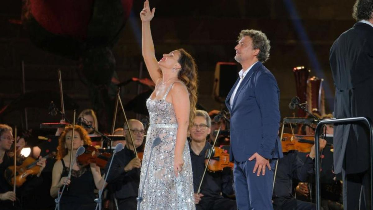 La soprano Sonya Yoncheva también se retira de la ópera Adriana Lecouvreur del Liceu