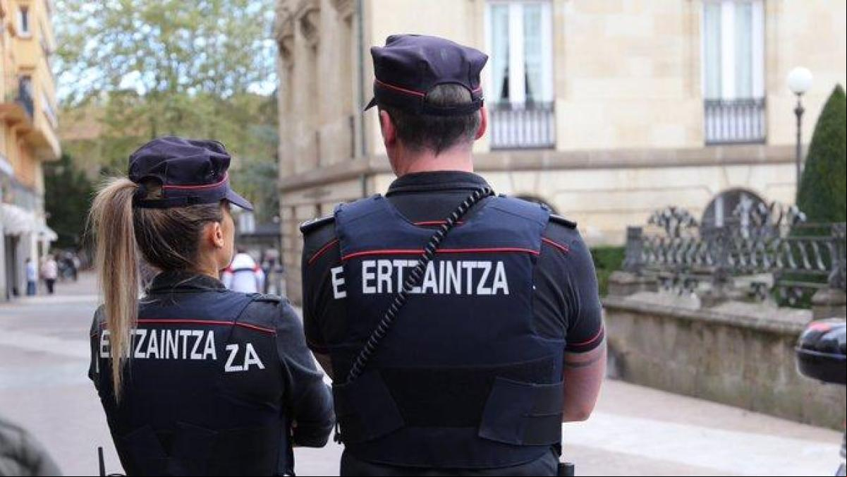 El Gobierno de Pradales acaricia el desbloqueo del conflicto laboral en la Ertzaintza