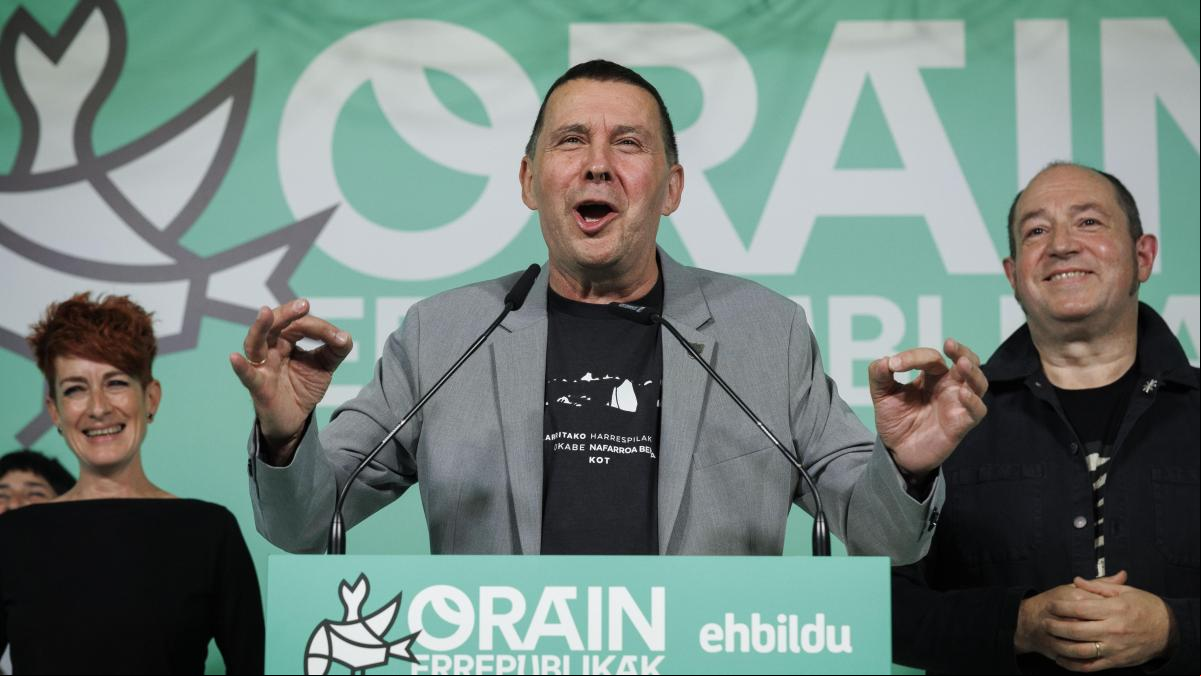 Otegi tiende la mano al PNV para concurrir juntos en elecciones europeas y al Congreso