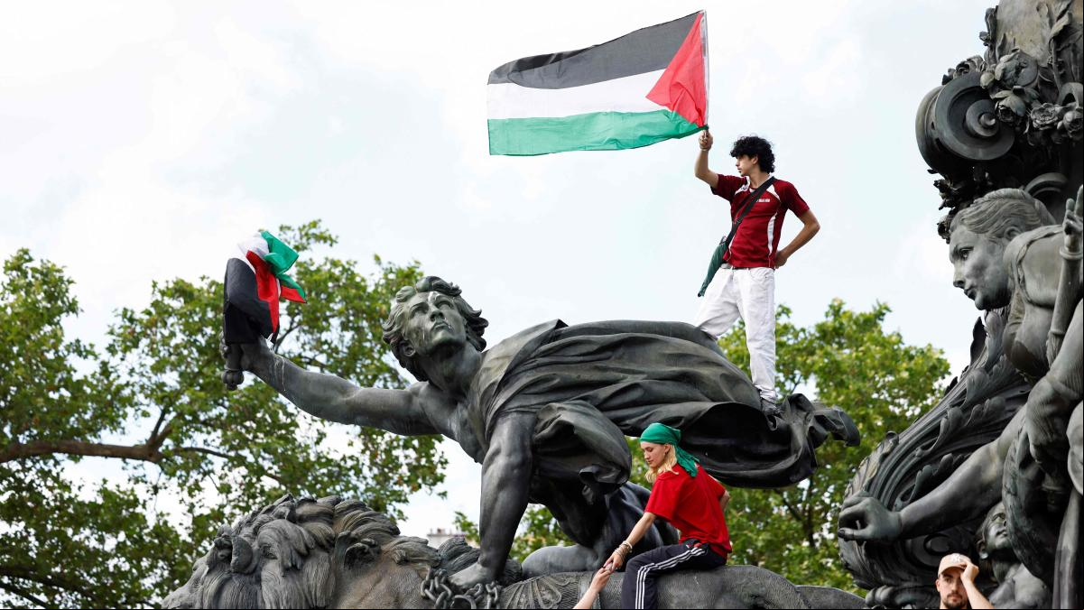 Entre dos antisemitismos