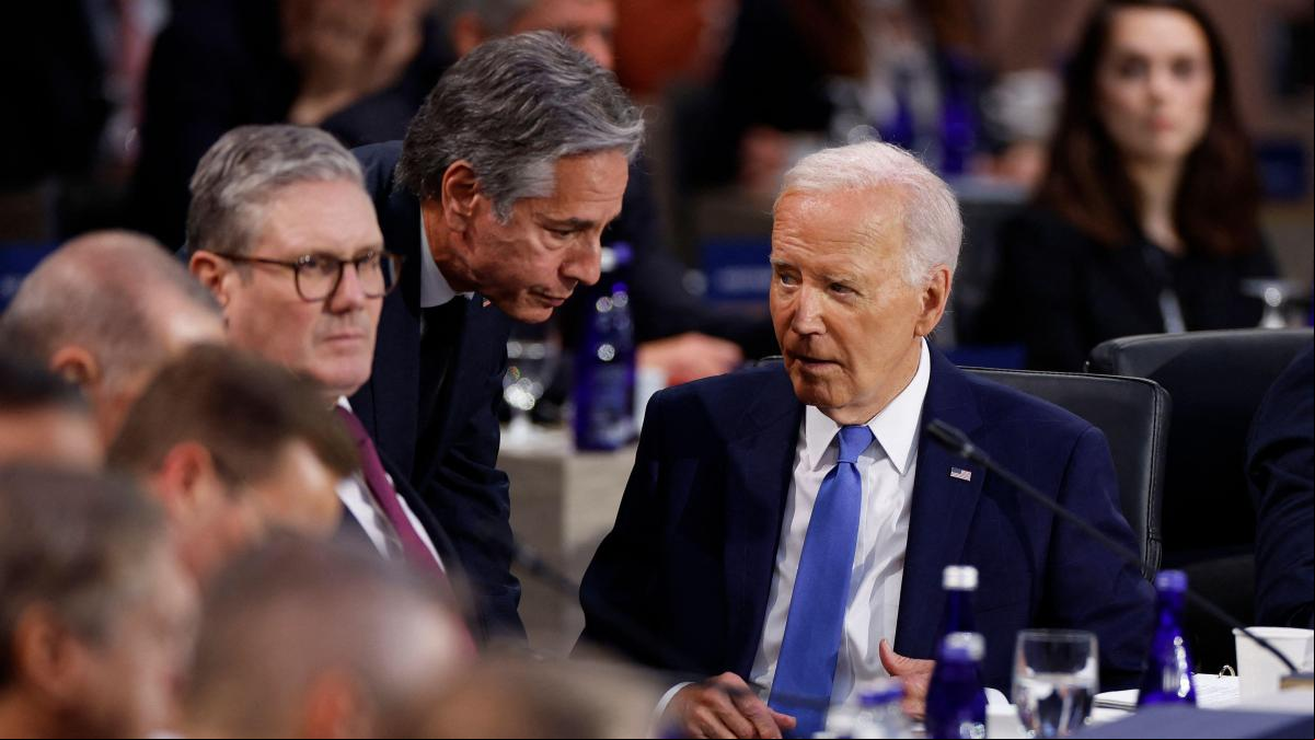 Biden, acorralado, se enfrenta al escrutinio de su partido en la clausura de la cumbre de la OTAN
