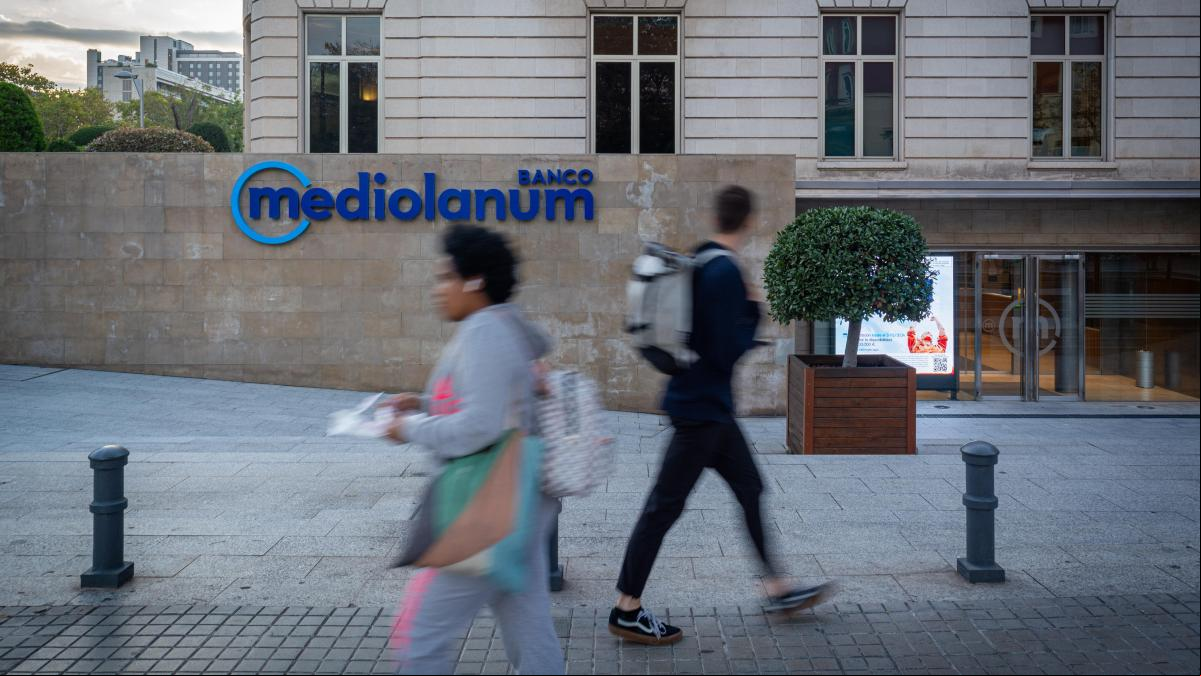 El modelo de Banco Mediolanum acelera en España