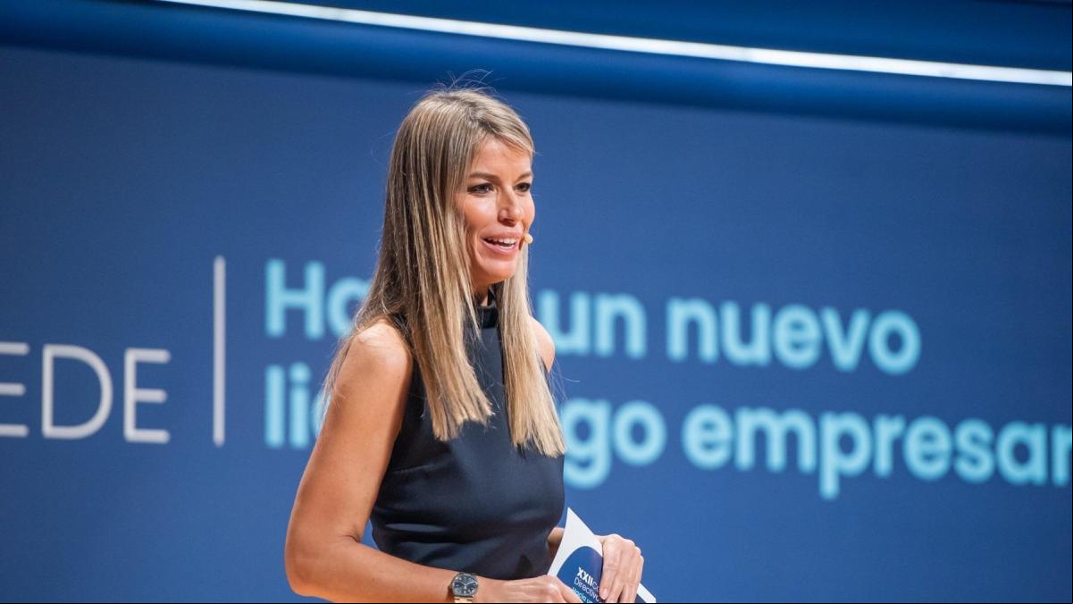 La periodista que comió con Mazón señala que el president no trasladó inquietud por la DANA