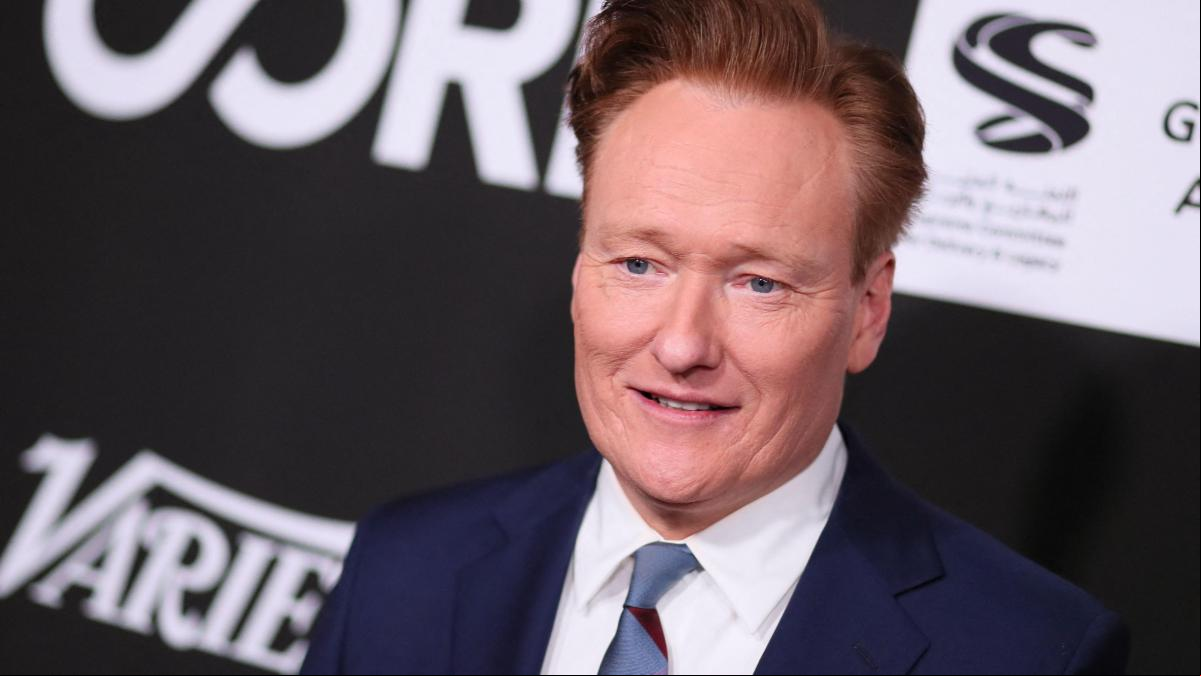 El humorista Conan O’Brien presentará los premios Oscar 2025