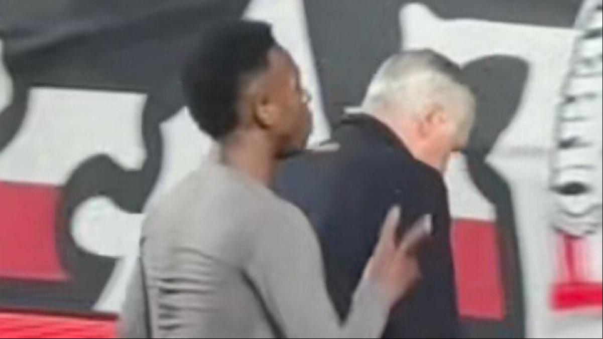 La Liga denunciará los cánticos contra Vinícius y su gesto de “A Segunda”