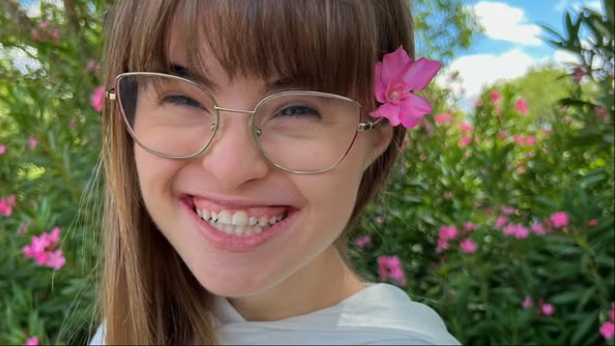 Fallece a los 16 años Paula Cisneros, la joven influencer que visibilizaba el síndrome de Down en redes sociales: Has ganado a la vida