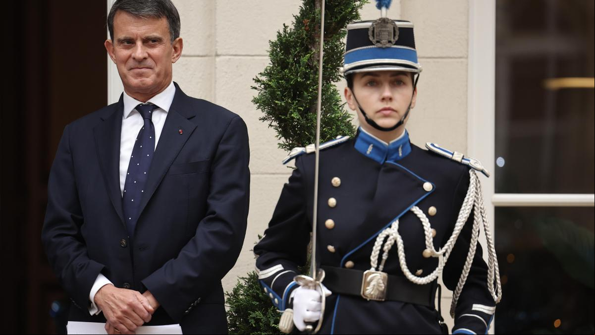 Francia sigue con un Gobierno frágil y dudas sobre su durabilidad