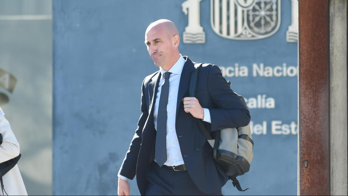 Rubiales declara hoy en el juicio por su beso a Jennifer Hermoso