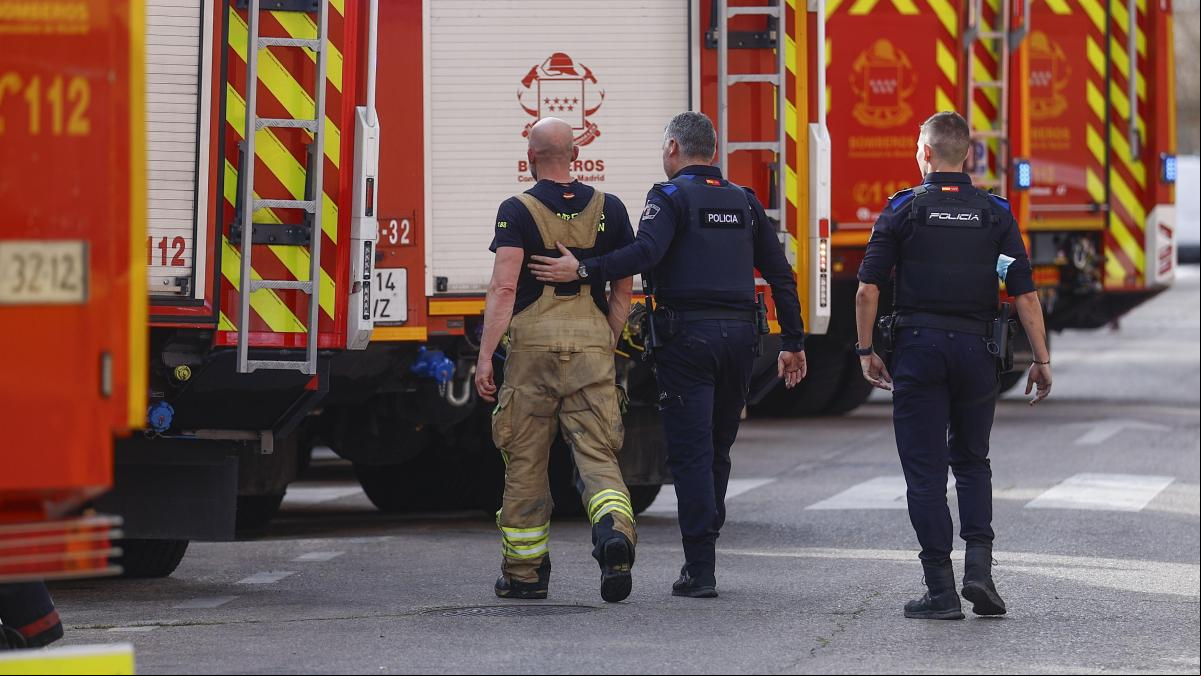 Arde una nave en la que vivían unos 40 trabajadores temporeros en Huelva