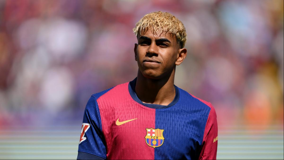 Lamine Yamal, el único jugador del FC Barcelona que se ha quedado sin coche: estos son los Cupra que conducen sus compañeros