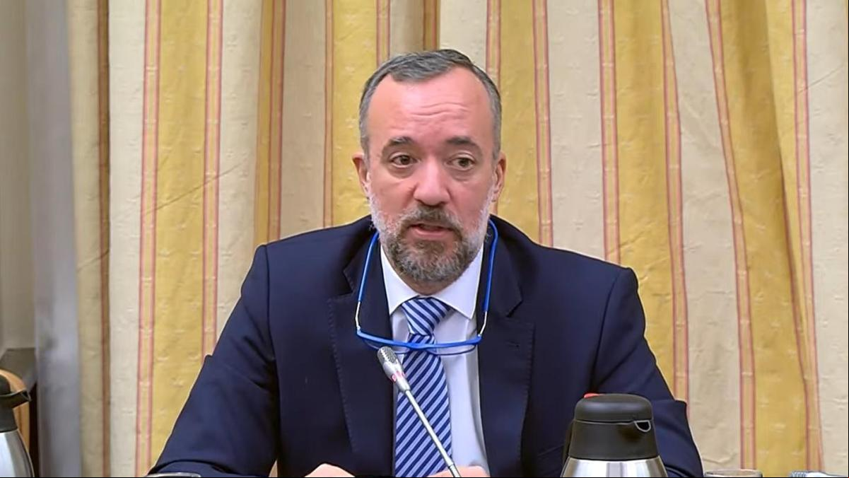 La jueza deja en libertad a Francisco Martínez tras asegurar los datos incautados