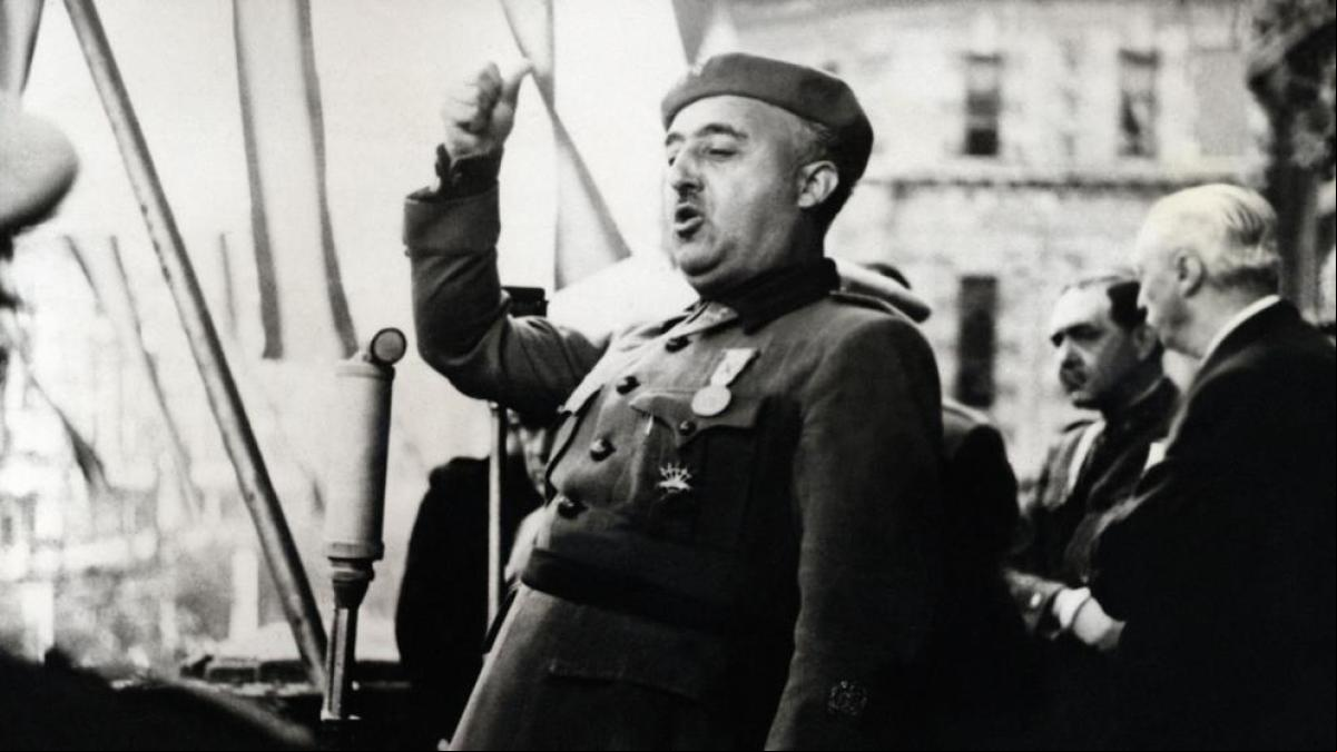Así construyó el franquismo su propia memoria histórica