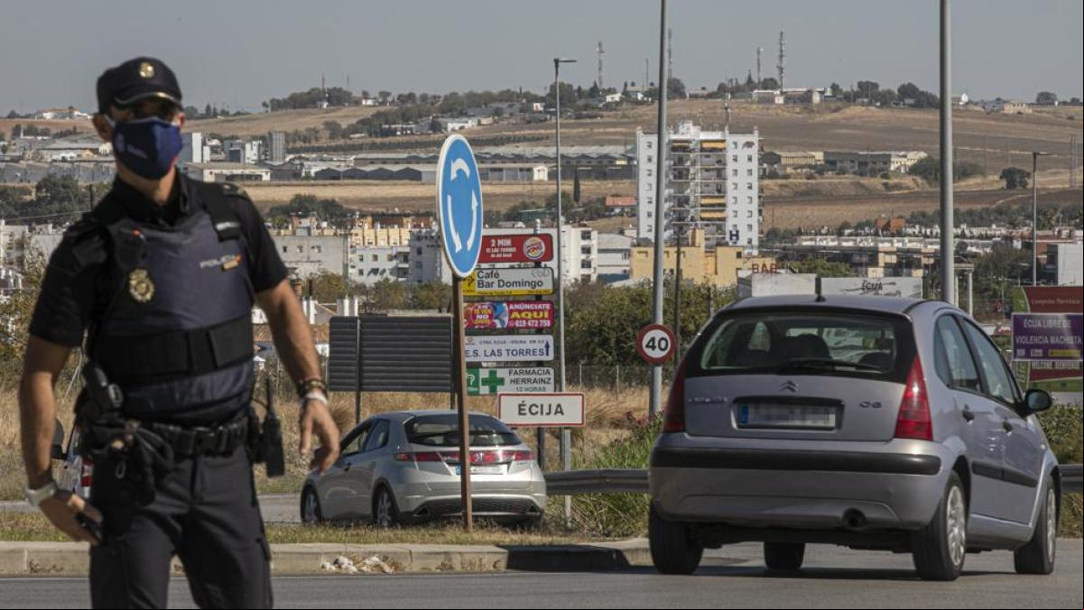 Absuelto de intentar asesinar a una mujer con un subfusil por dudas en su reconocimiento