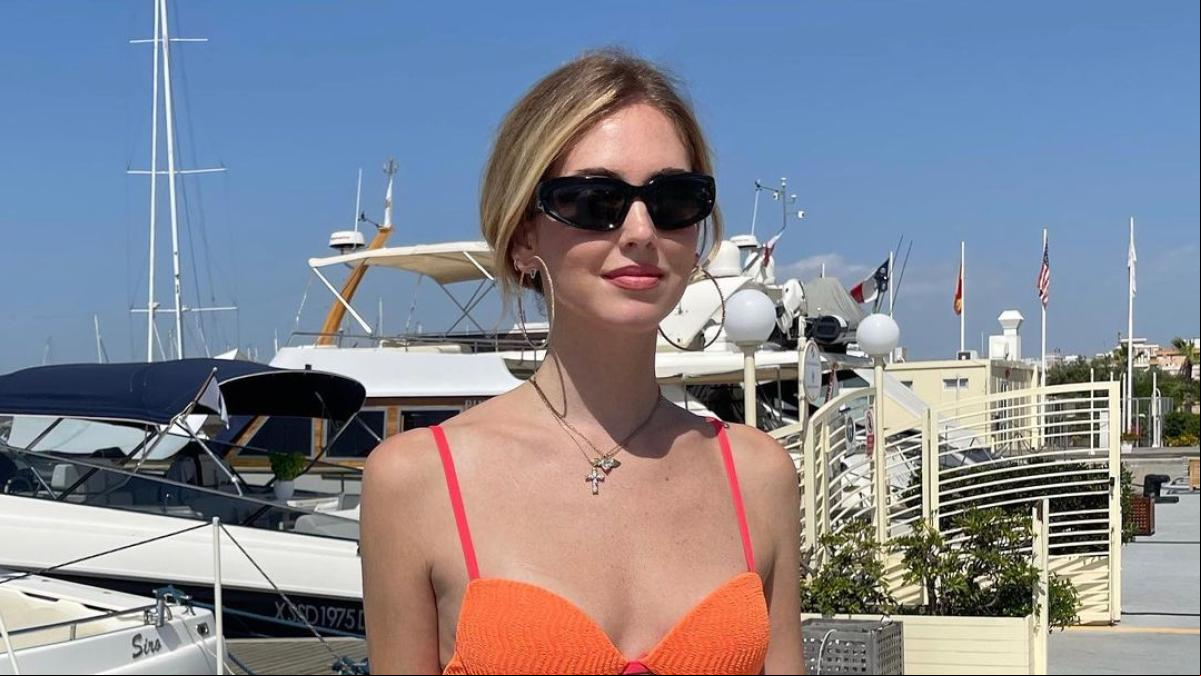El bikini naranja que llevó Lady Di es tendencia en las playas