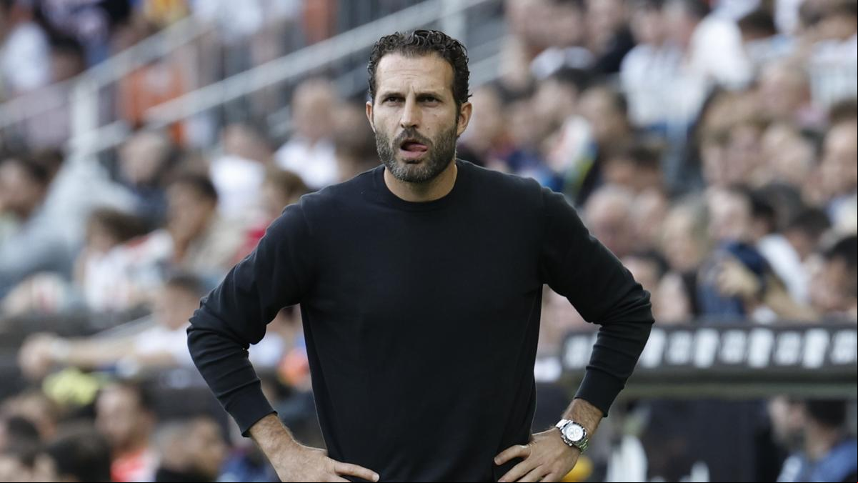El Valencia destituye a Rubén Baraja El Valencia destituye a Rubén Baraja
