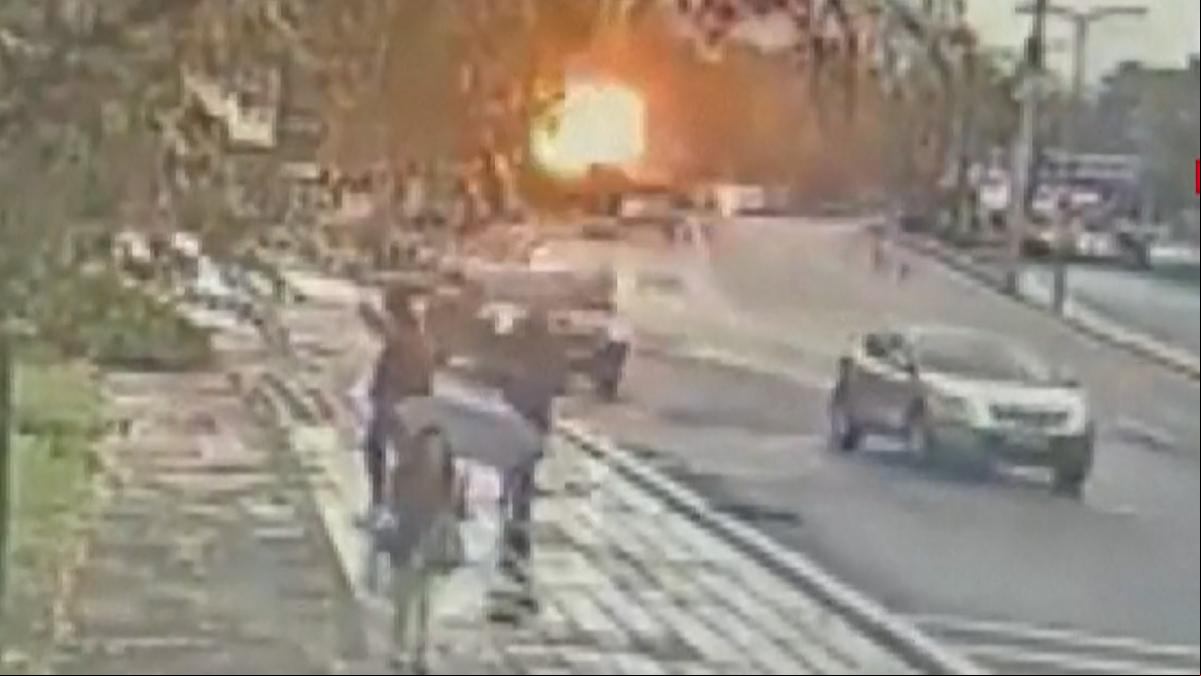 Un terrorista muerto y dos policías heridos en un atentado suicida en Ankara