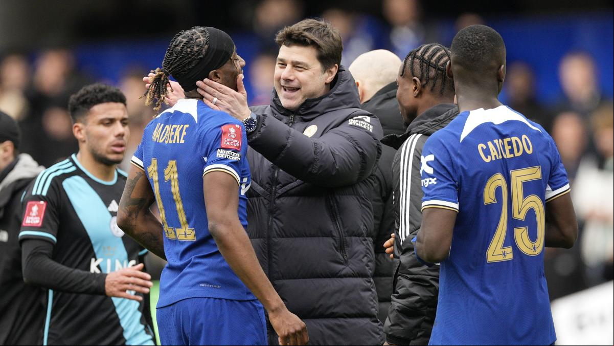 El Chelsea pasa a semifinales de la FA en el descuento