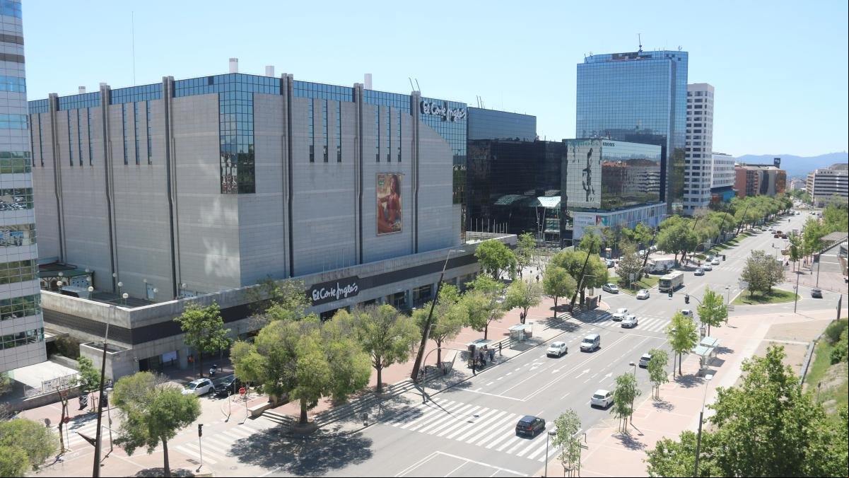 El Ayuntamiento de Sabadell invierte 12 millones para relanzar la zona comercial del Eix Macià