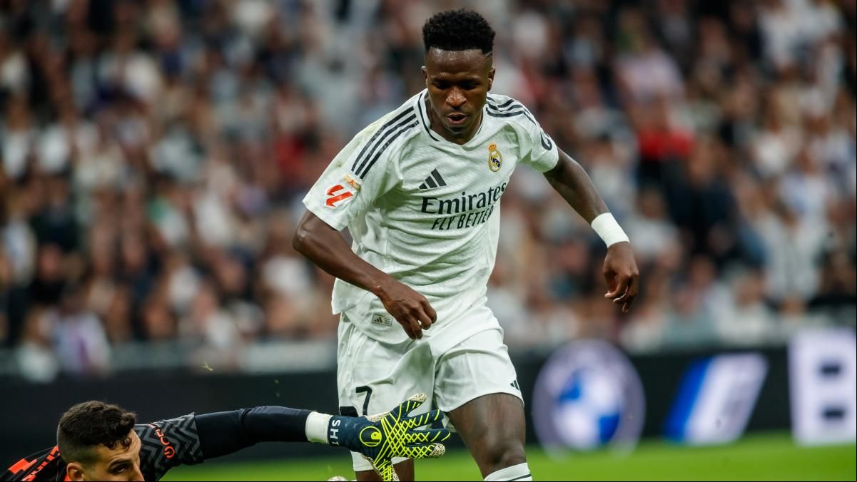 El Real Madrid golea al Osasuna y corta la hemorragia negativa