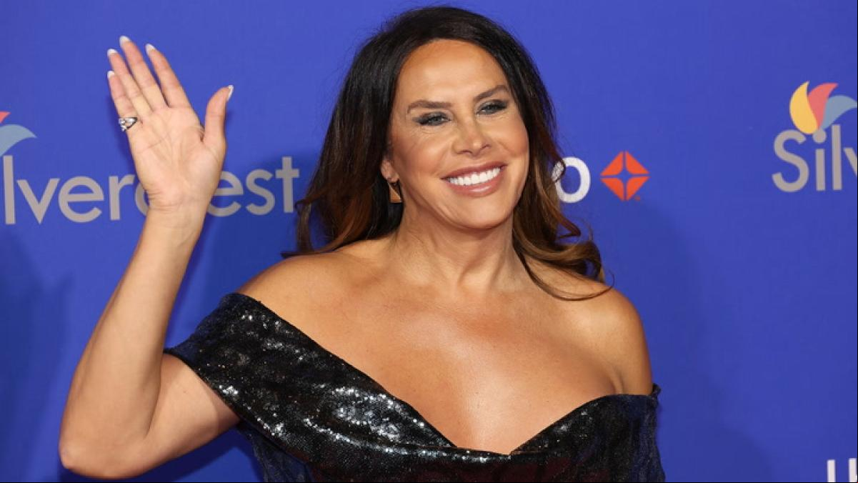Netflix da marcha atrás y permitirá a Karla Sofía Gascón asistir a los Oscar