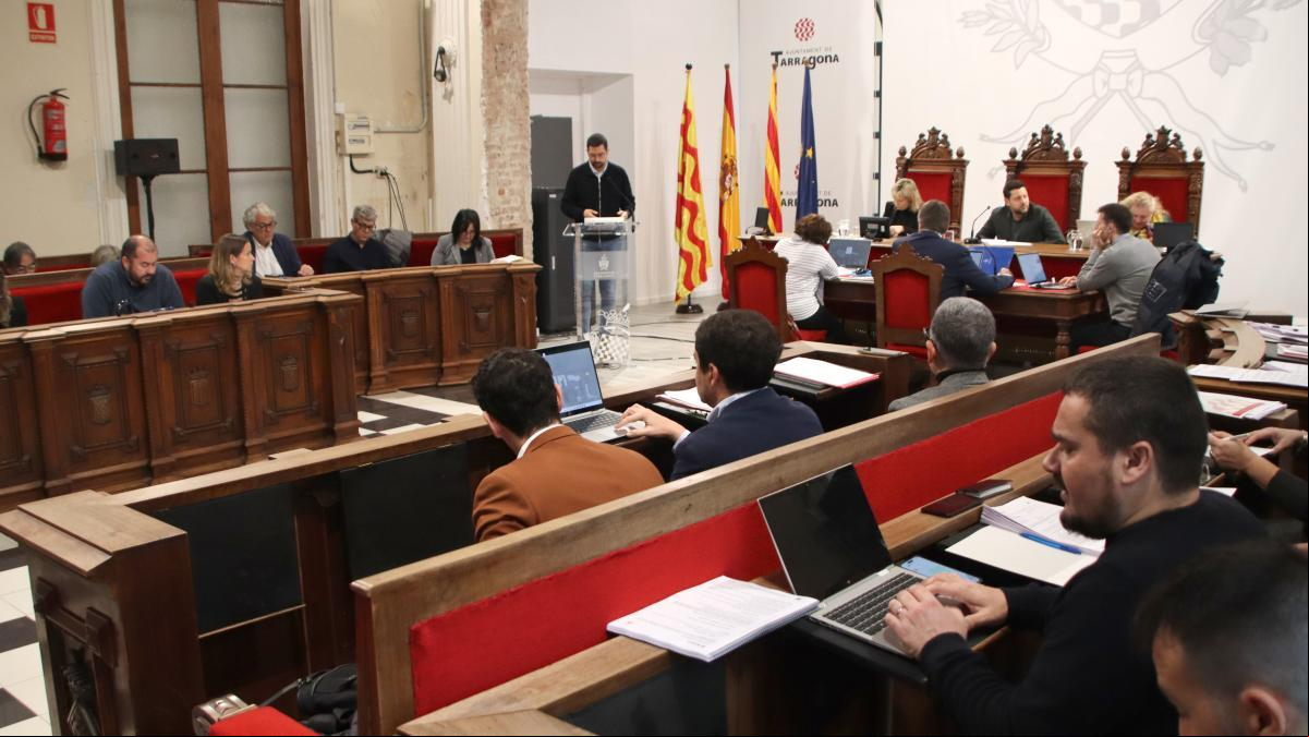 El pleno de Tarragona aprueba inicialmente la creación de la zona de bajas emisiones