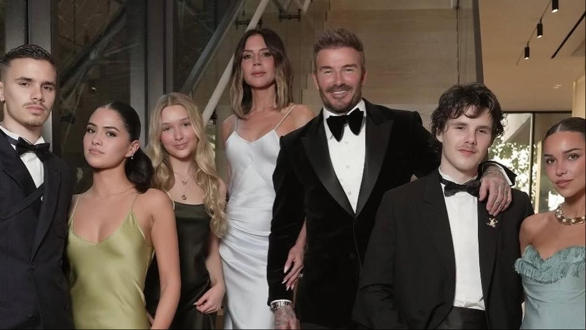Conflicto entre los hermanos Beckham por la nueva pareja de Romeo Conflicto entre los hermanos Beckham por la nueva pareja de Romeo