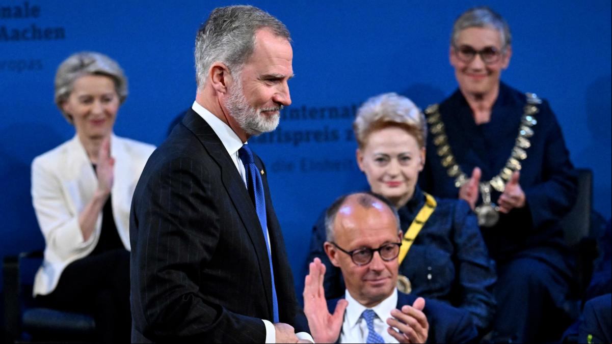 El Rey lamenta un mundo “más dominado por la política del poder que por las normas”