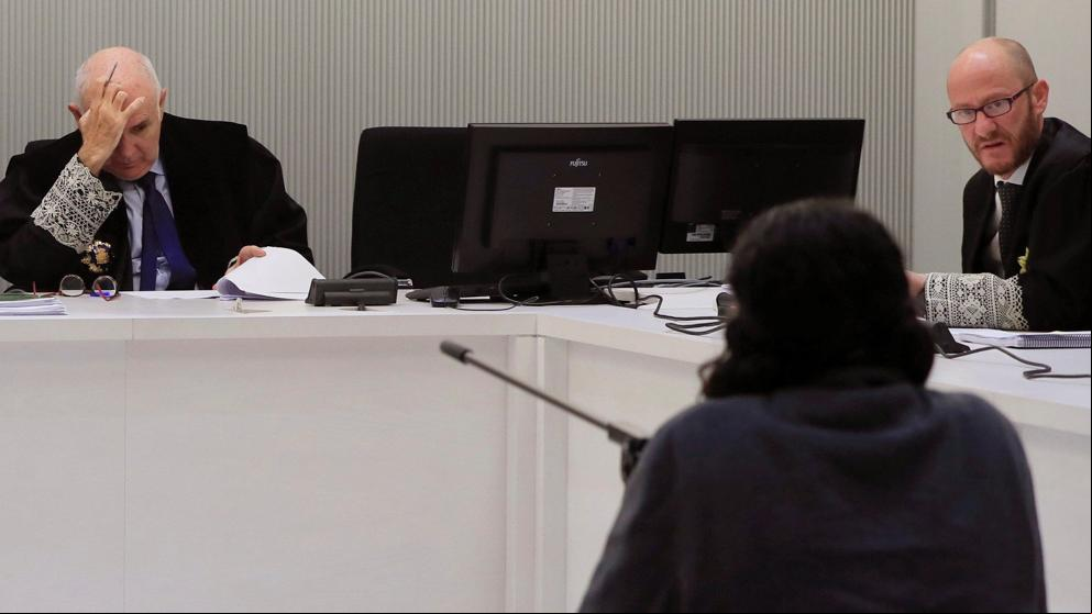 Un acusado de yihadismo vacila al tribunal y compara su viaje a Turquía con el de Delgado a Colombia