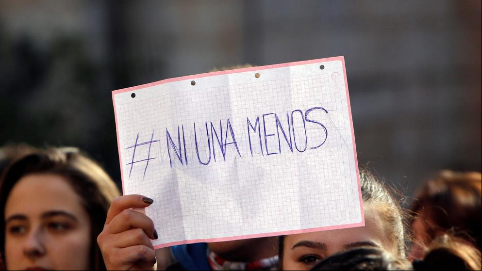 La hermana de uno de los detenidos denunció la presunta violación en grupo de Alicante