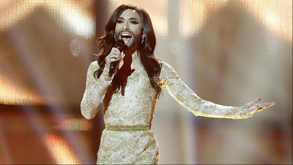 Conchita Wurst actua en la Final de Eurovisión 2019