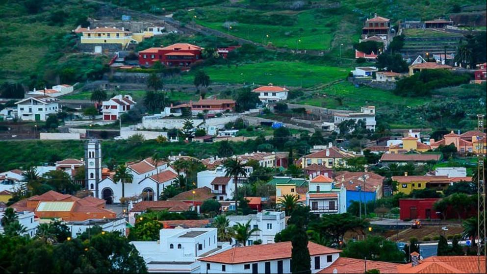 Hallan a una mujer y a un hombre muertos en una vivienda de Tenerife