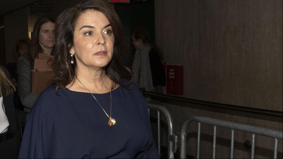 Rosie Pérez confirma que Sciorra le habló de la violación de Weinstein