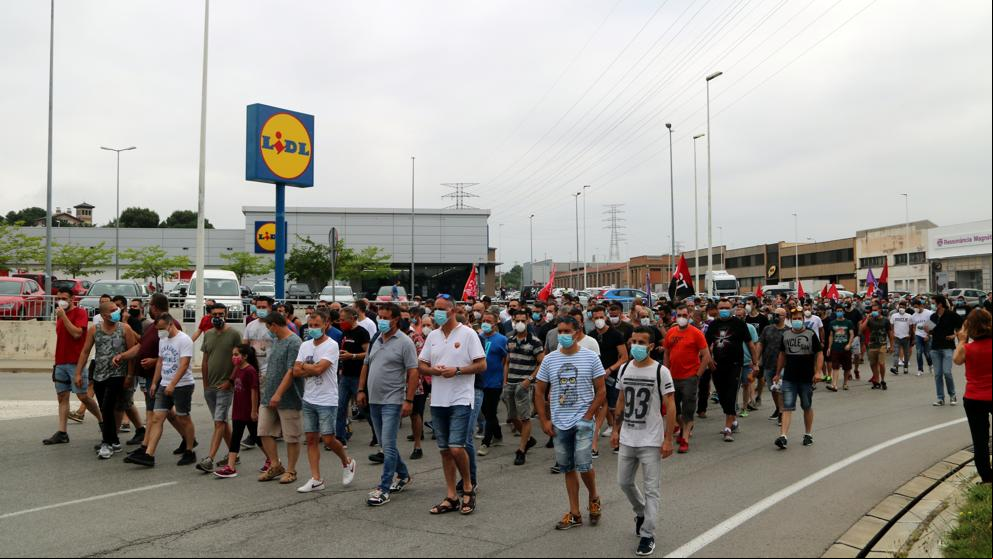 Unos 350 trabajadores de la mina de Vilafruns se manifiestan para reclamar más seguridad