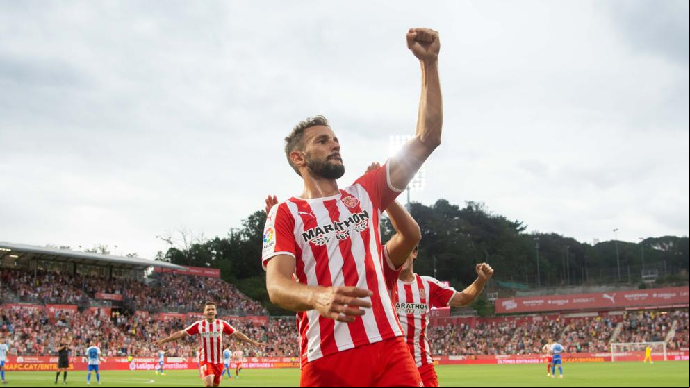 El Girona inicia su asalto a Primera